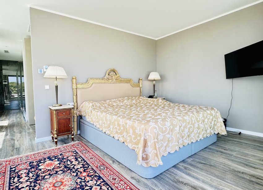 Reventa - Villa / Casa - Orihuela Costa - Las Colinas Golf