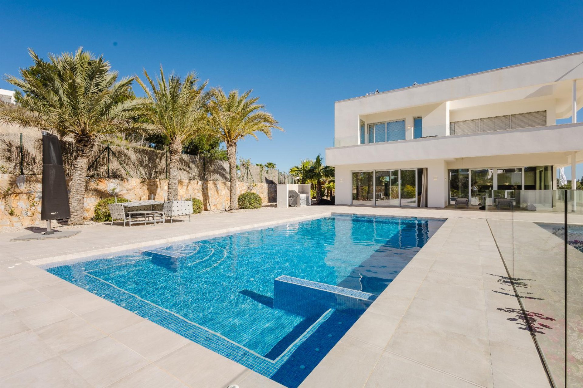 Reventa - Villa / Casa - Orihuela Costa - Las Colinas Golf
