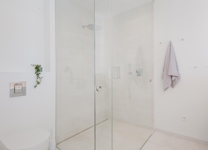 Reventa - Villa / Casa - Orihuela Costa - Las Colinas Golf