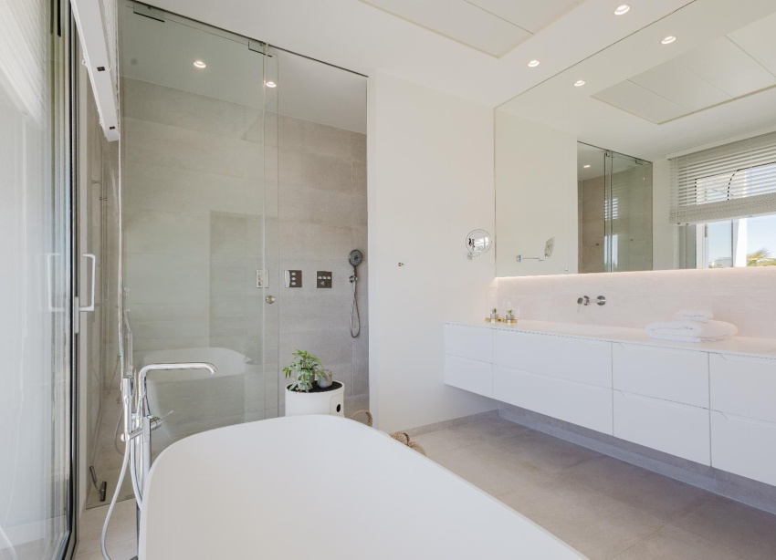 Reventa - Villa / Casa - Orihuela Costa - Las Colinas Golf