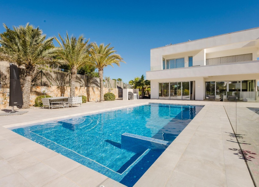 Reventa - Villa / Casa - Orihuela Costa - Las Colinas Golf