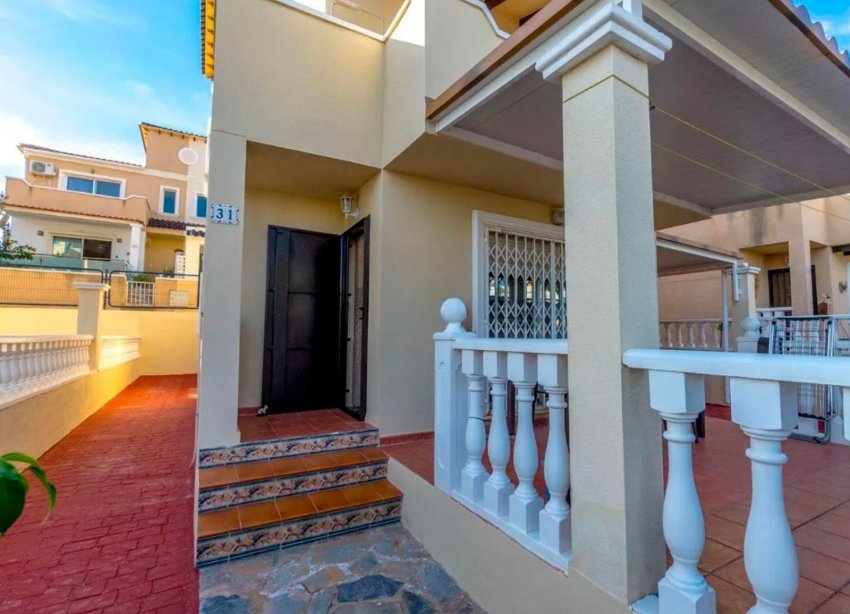 Reventa - Villa / Casa - Orihuela Costa - Las Filipinas