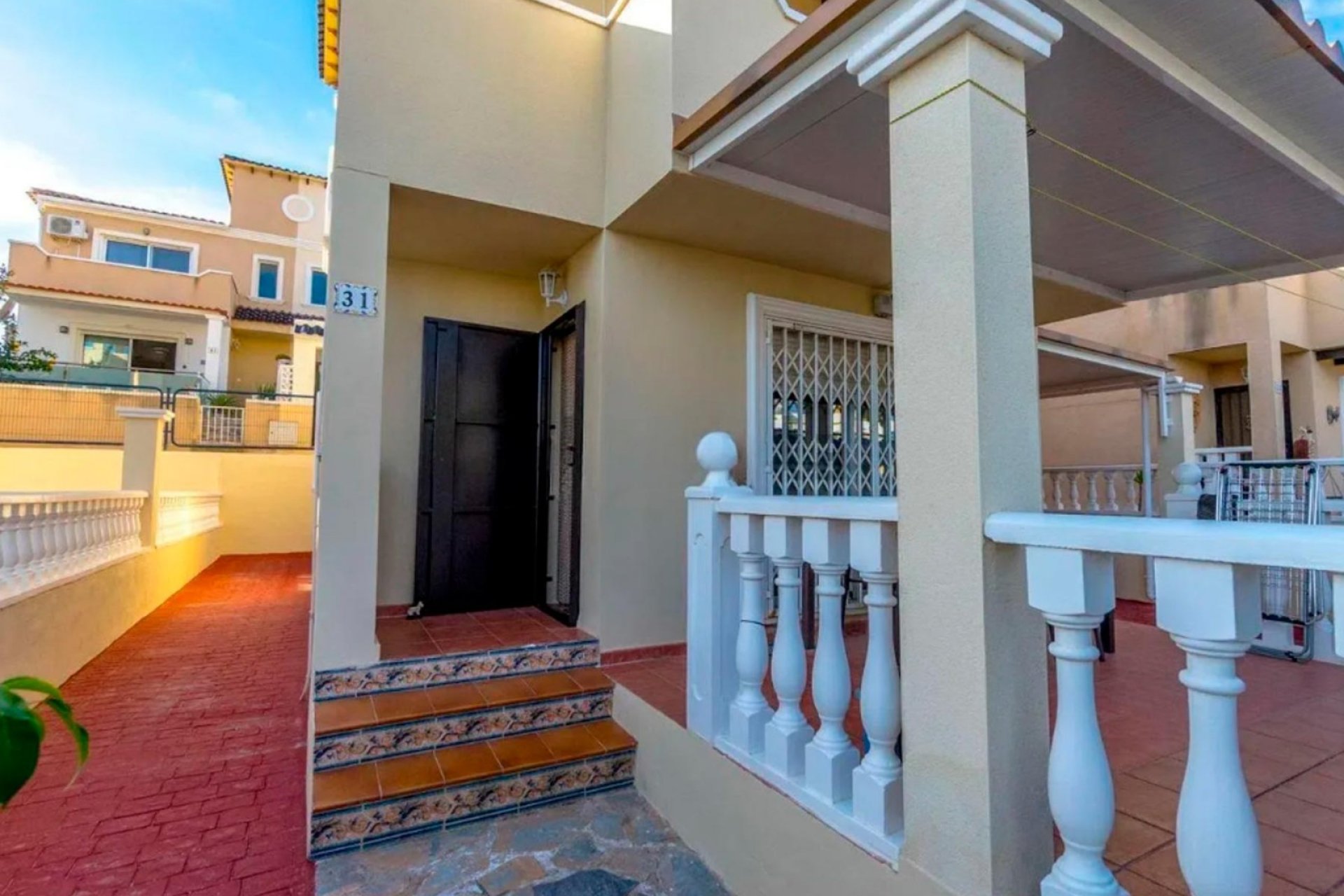 Reventa - Villa / Casa - Orihuela Costa - Las Filipinas