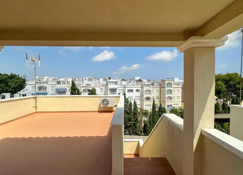 Reventa - Villa / Casa - Orihuela Costa - Las Filipinas