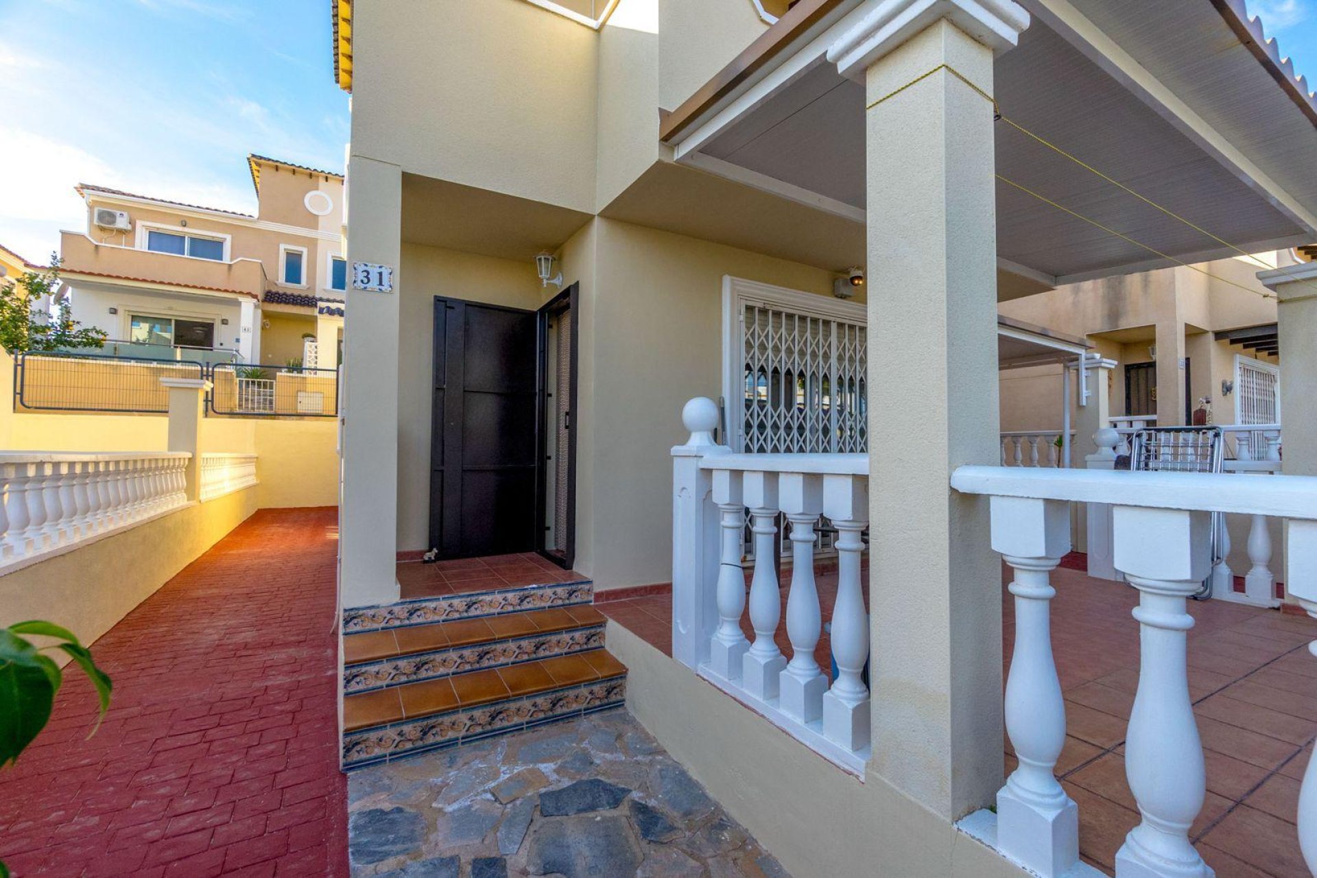 Reventa - Villa / Casa - Orihuela Costa - Las Filipinas