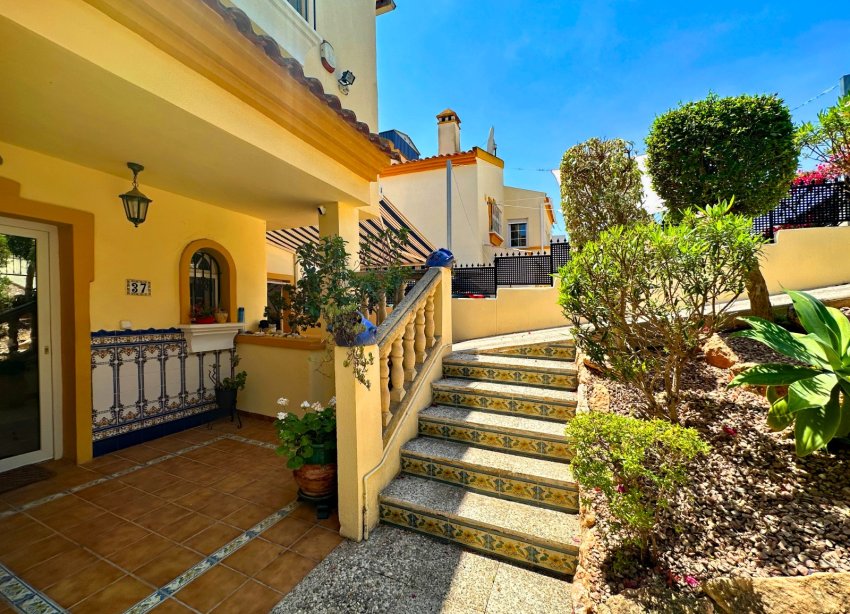 Reventa - Villa / Casa - Orihuela Costa - Las Ramblas