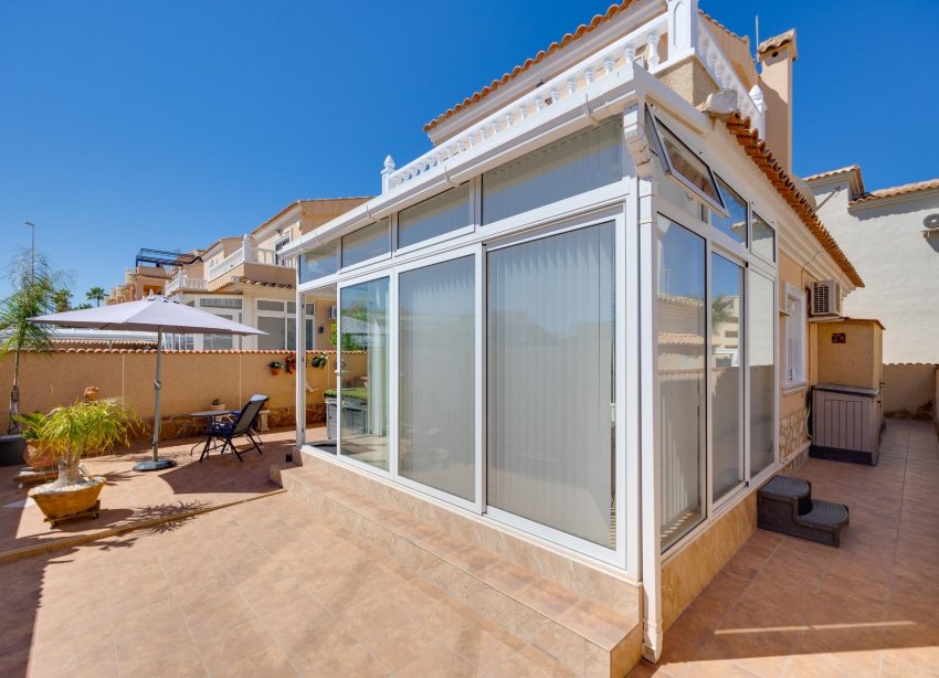 Reventa - Villa / Casa - Orihuela Costa - Lomas de Don Juan