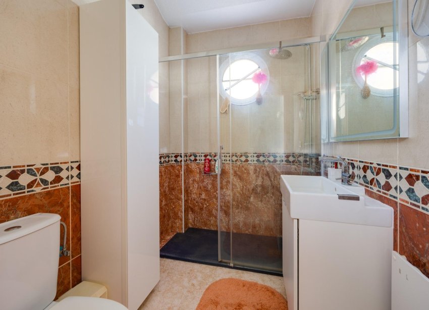 Reventa - Villa / Casa - Orihuela Costa - Lomas de Don Juan