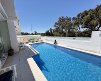 Reventa - Villa / Casa - Orihuela Costa - Mil Palmeras