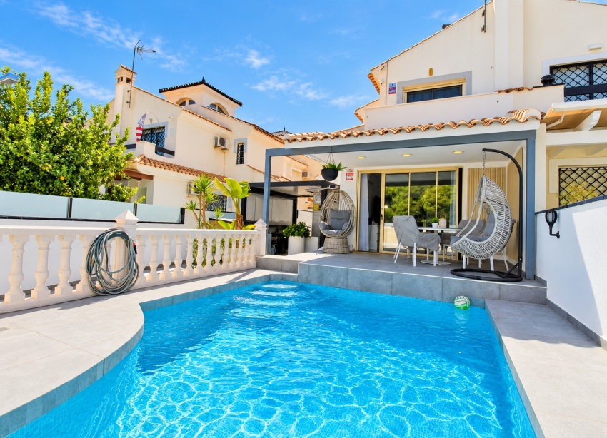 Reventa - Villa / Casa - Orihuela Costa - Mil Palmeras