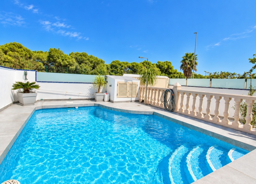 Reventa - Villa / Casa - Orihuela Costa - Mil Palmeras