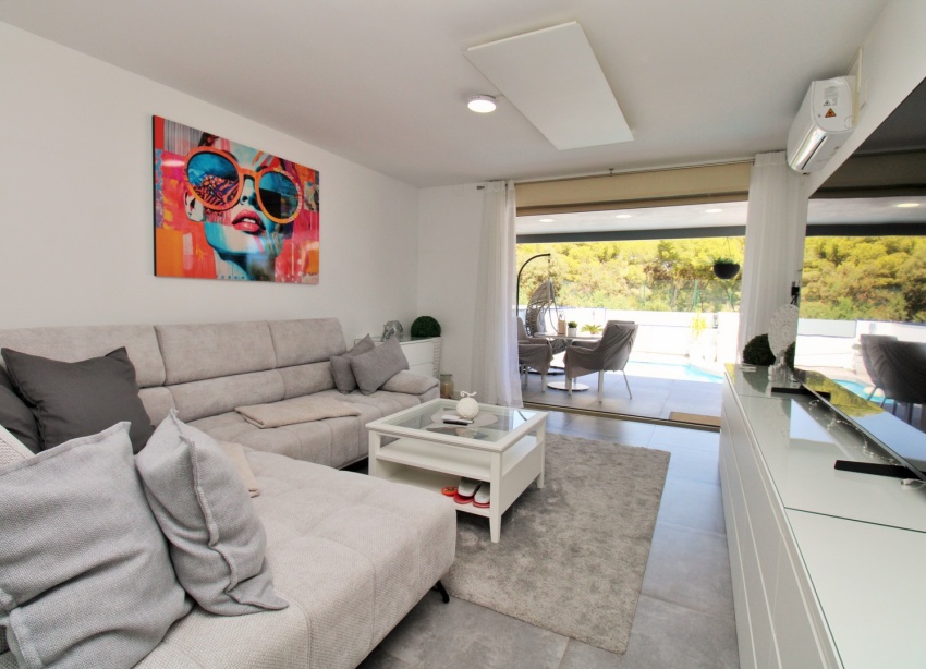 Reventa - Villa / Casa - Orihuela Costa - Mil Palmeras