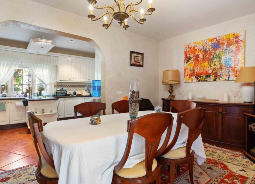 Reventa - Villa / Casa - Orihuela Costa - MUY CERCA DE LA PLAYA