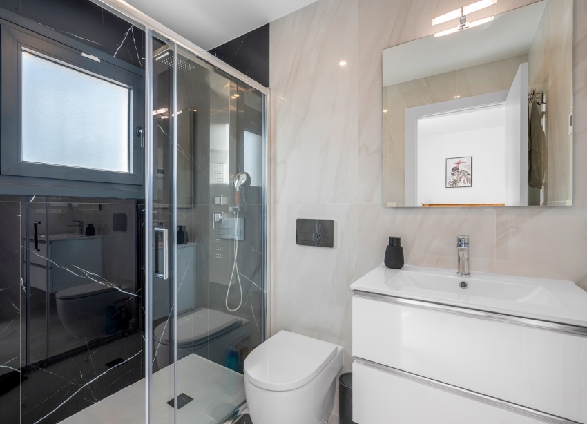Reventa - Villa / Casa - Orihuela Costa - Orihuela