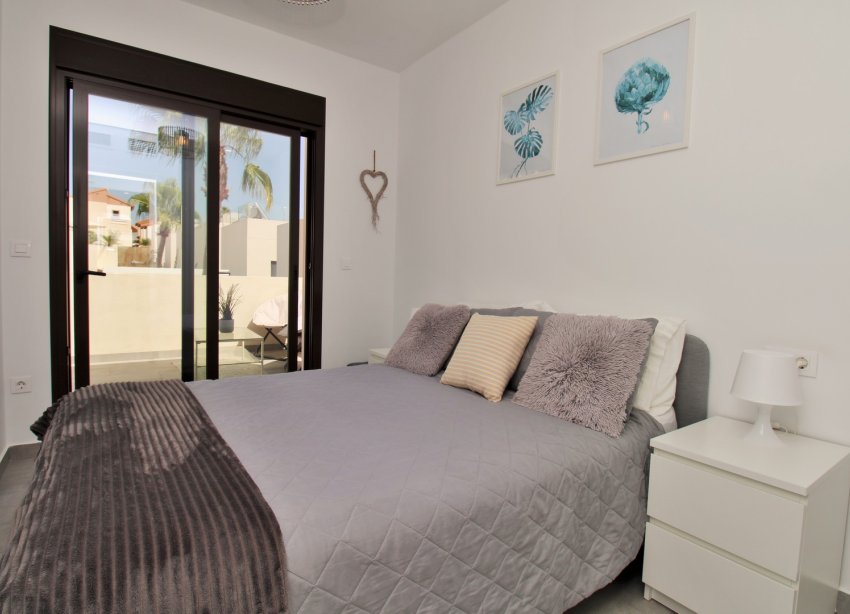 Reventa - Villa / Casa - Orihuela Costa - PAU 8