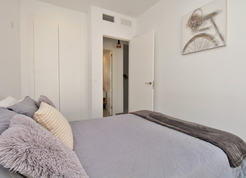 Reventa - Villa / Casa - Orihuela Costa - PAU 8
