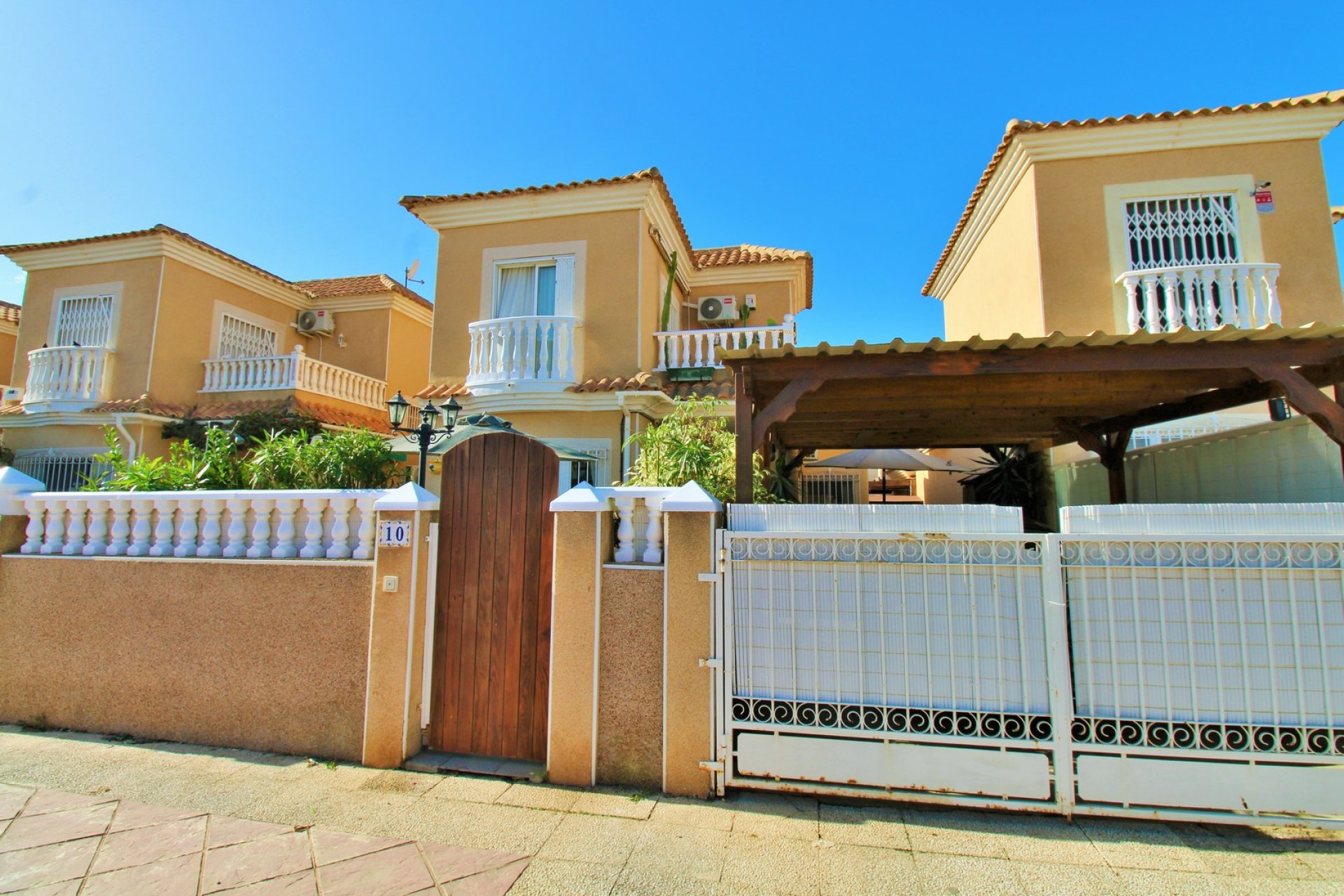 Reventa - Villa / Casa - Orihuela Costa - Playa Flamenca