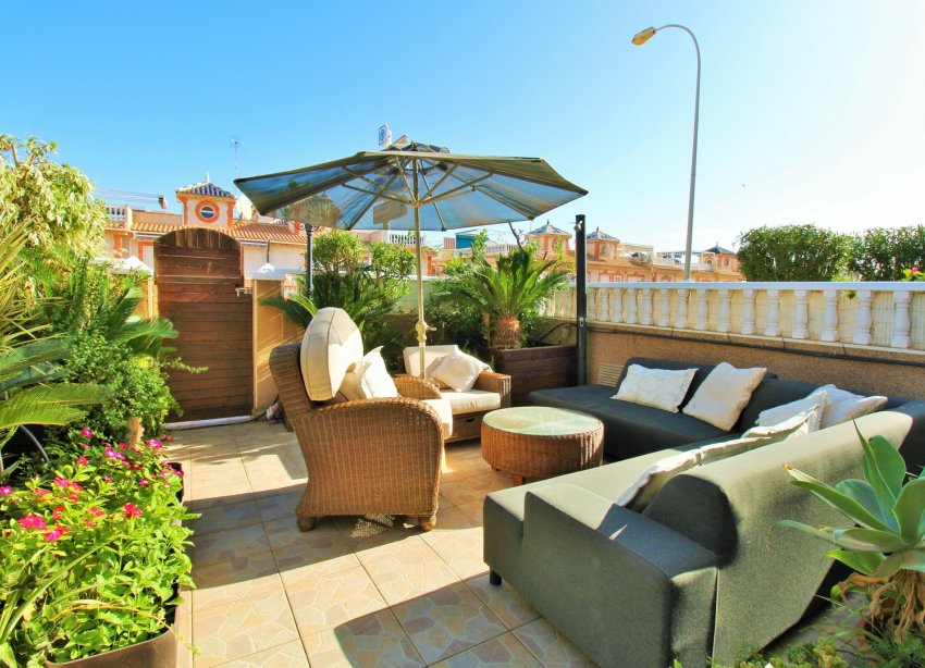 Reventa - Villa / Casa - Orihuela Costa - Playa Flamenca