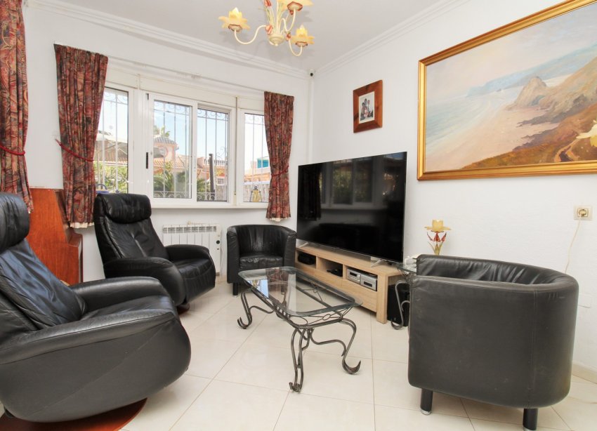 Reventa - Villa / Casa - Orihuela Costa - Playa Flamenca
