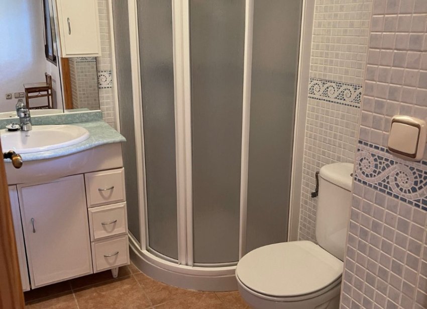 Reventa - Villa / Casa - Orihuela Costa - Punta Prima