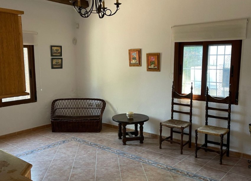 Reventa - Villa / Casa - Orihuela Costa - Punta Prima