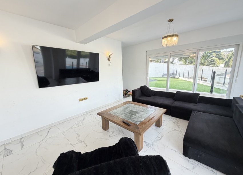 Reventa - Villa / Casa - Orihuela Costa - Villamartín