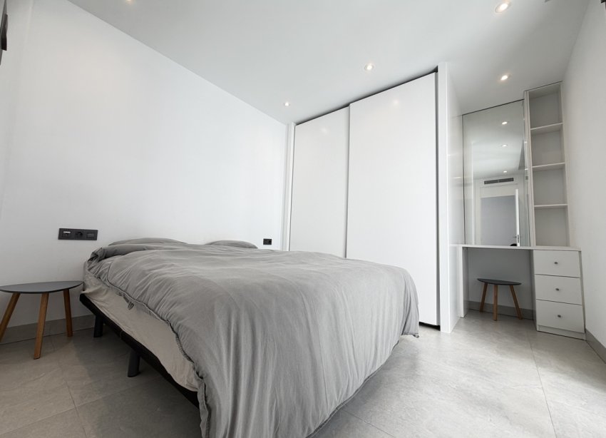 Reventa - Villa / Casa - Orihuela Costa - Villamartín