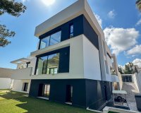 Reventa - Villa / Casa - Orihuela Costa - Villamartín