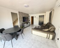 Reventa - Villa / Casa - Orihuela Costa - Villamartín