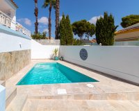 Reventa - Villa / Casa - Orihuela Costa - Villamartín