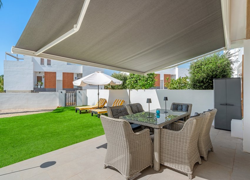 Reventa - Villa / Casa - Orihuela Costa - Villamartín