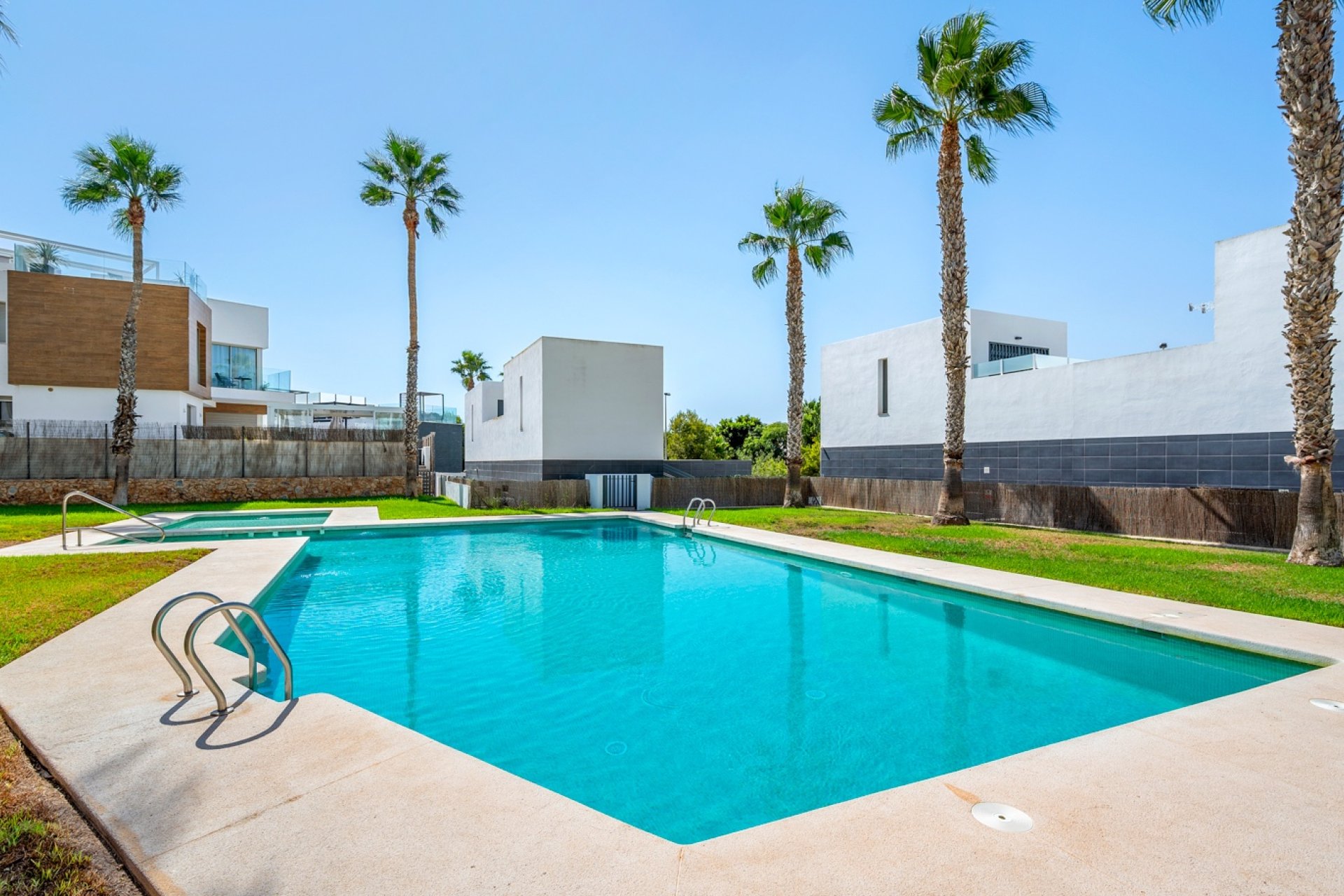 Reventa - Villa / Casa - Orihuela Costa - Villamartín
