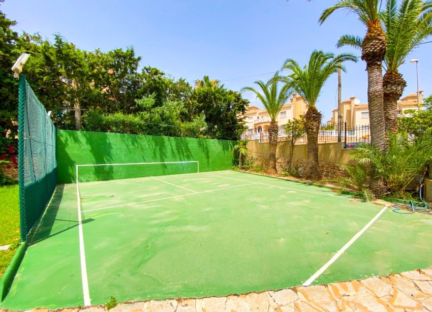 Reventa - Villa / Casa - Orihuela Costa - Villamartín