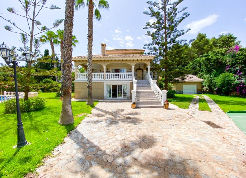 Reventa - Villa / Casa - Orihuela Costa - Villamartín