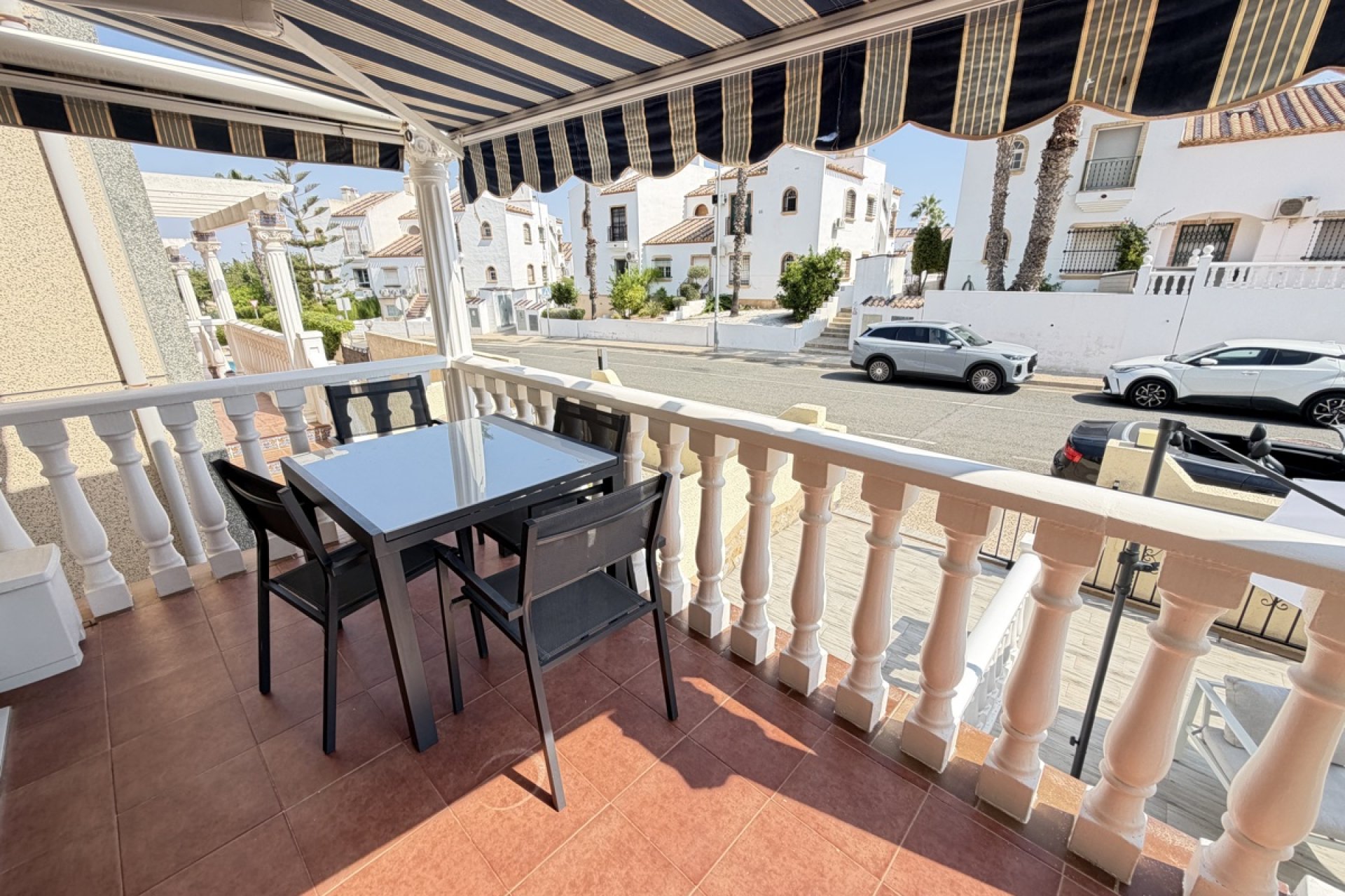 Reventa - Villa / Casa - Orihuela Costa - Villamartín