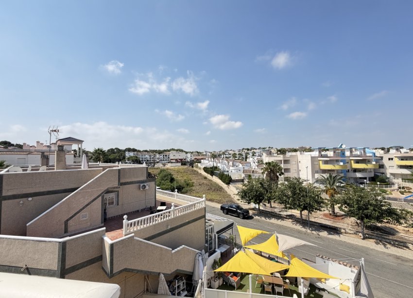 Reventa - Villa / Casa - Orihuela Costa - Villamartín
