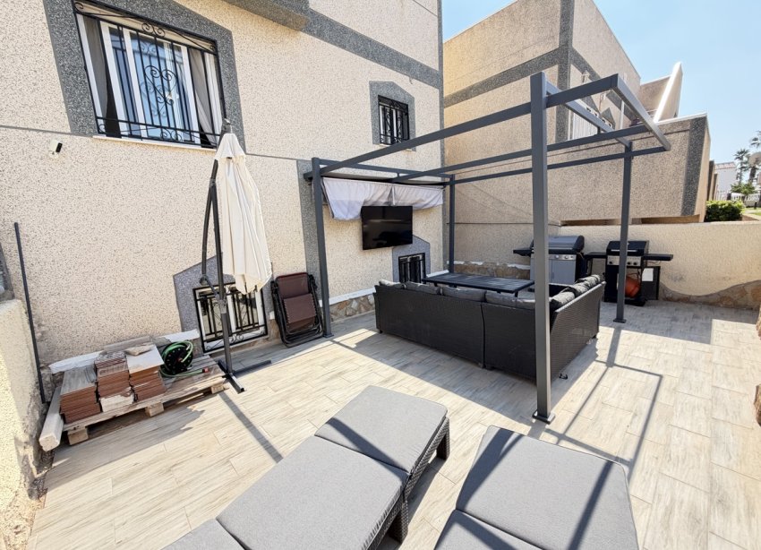 Reventa - Villa / Casa - Orihuela Costa - Villamartín