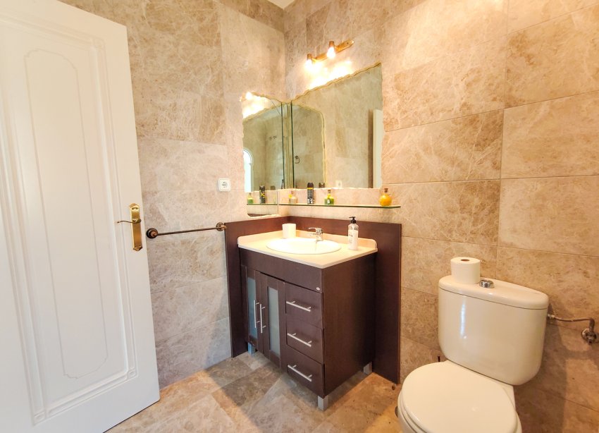 Reventa - Villa / Casa - Orihuela Costa - Villamartín