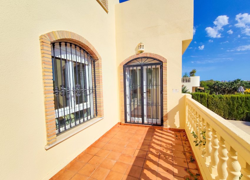 Reventa - Villa / Casa - Orihuela Costa - Villamartín