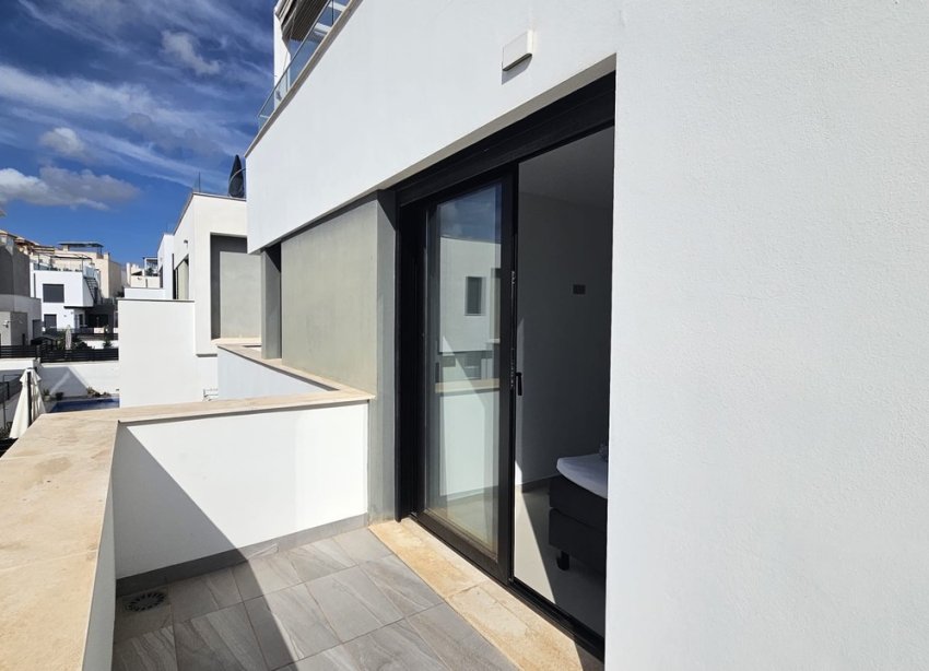 Reventa - Villa / Casa - Orihuela Costa - Villamartín