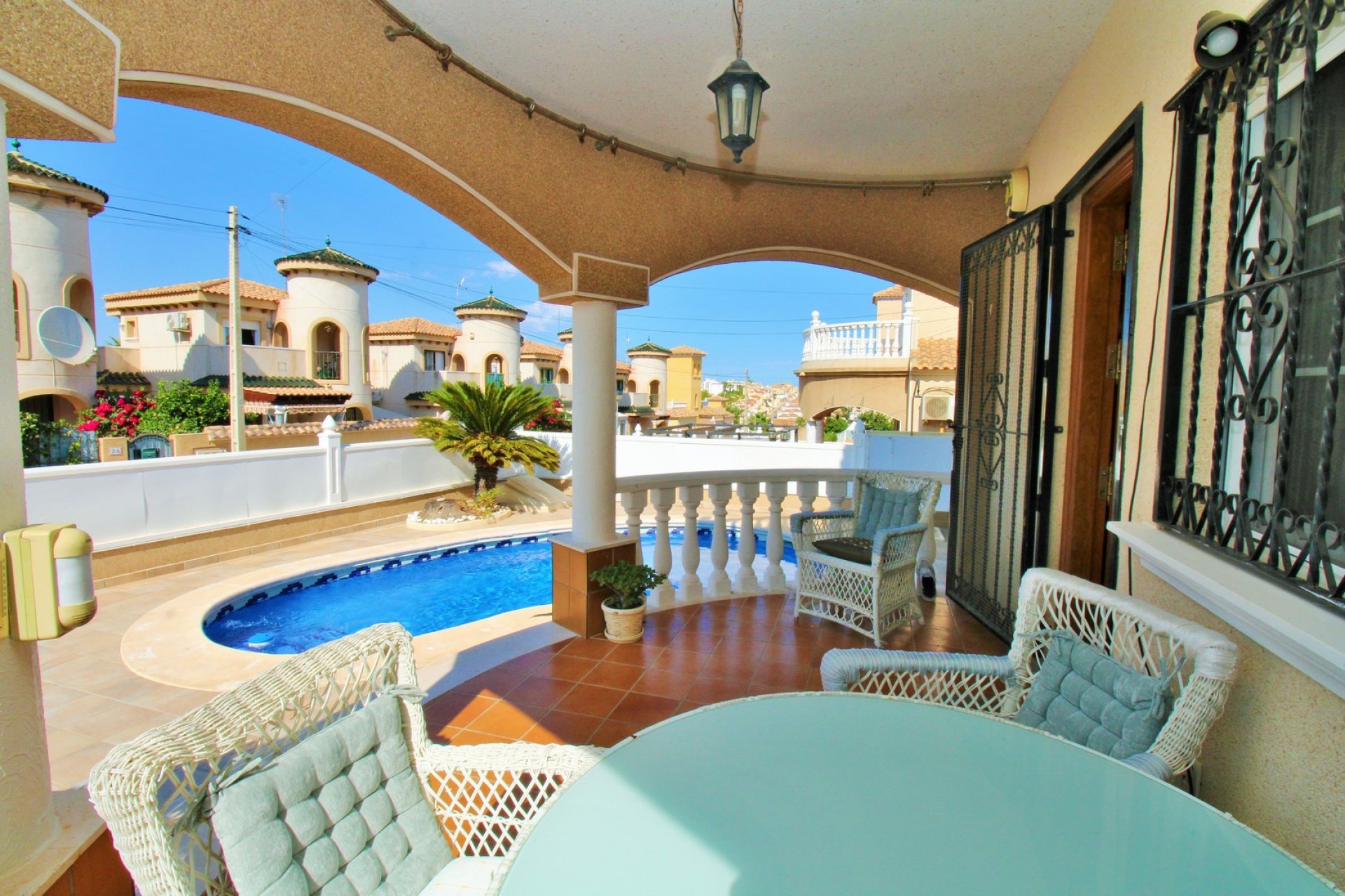 Reventa - Villa / Casa - Orihuela Costa - Villamartín