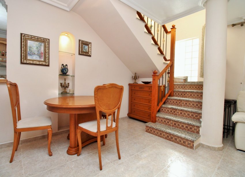 Reventa - Villa / Casa - Orihuela Costa - Villamartín