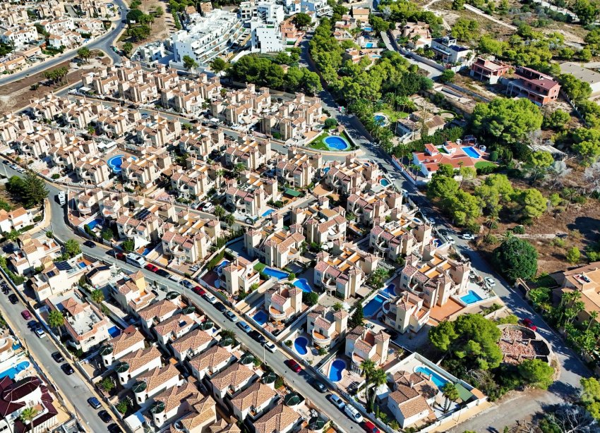 Reventa - Villa / Casa - Orihuela Costa - Villamartín