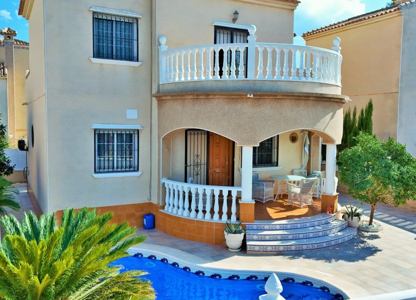 Reventa - Villa / Casa - Orihuela Costa - Villamartín