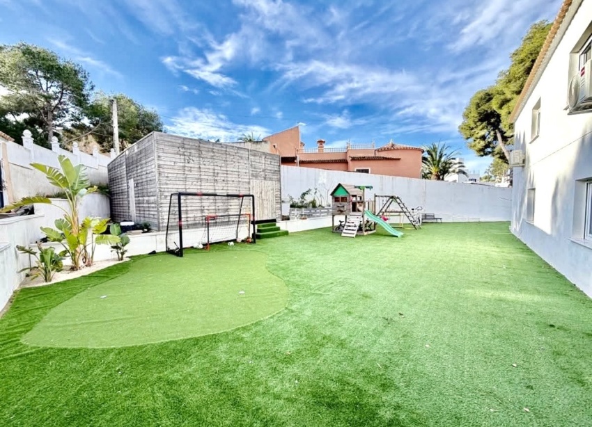 Reventa - Villa / Casa - Orihuela Costa - Villamartín