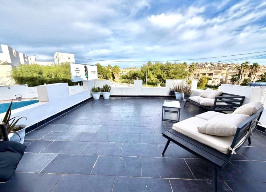 Reventa - Villa / Casa - Orihuela Costa - Villamartín
