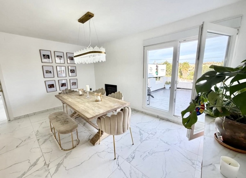 Reventa - Villa / Casa - Orihuela Costa - Villamartín