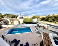 Reventa - Villa / Casa - Orihuela Costa - Villamartín