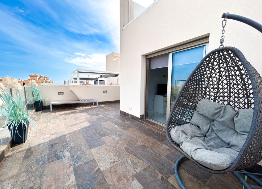 Reventa - Villa / Casa - Orihuela Costa - Villamartín