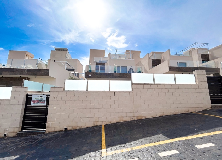 Reventa - Villa / Casa - Orihuela Costa - Villamartín